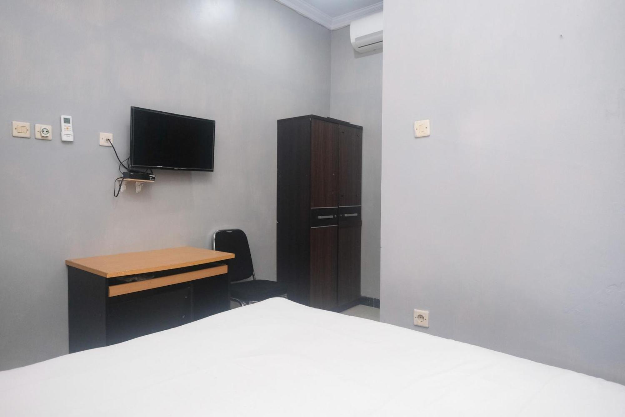 Al Abror Homestay Mandala Krida Mitra Reddoorz Yogyakarta Bagian luar foto