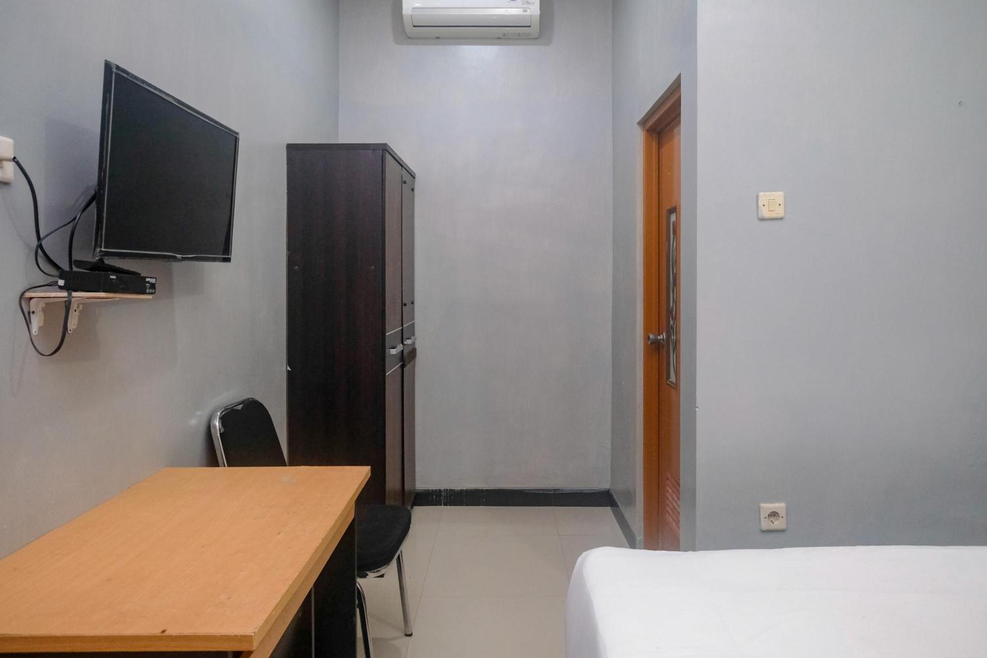 Al Abror Homestay Mandala Krida Mitra Reddoorz Yogyakarta Bagian luar foto